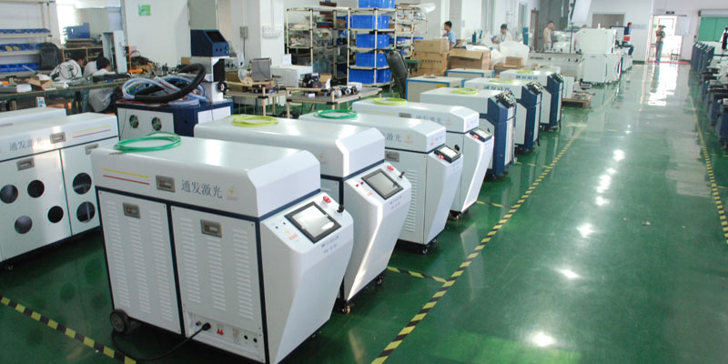 通發激光TFL-80PF<a href='http://www.pwb3688.com/product/2.htm' class='text_a'>光纖<a href='http://www.pwb3688.com' class='text_a'>激光焊接機</a></a>